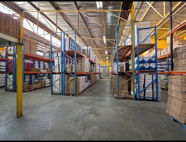 2,057M² WAREHOUSE FOR SALE IN SELBY